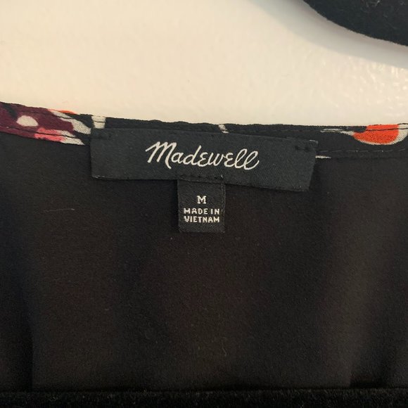 Madewell V-Neck Top in Drifting Flowers - Picture 8 of 9